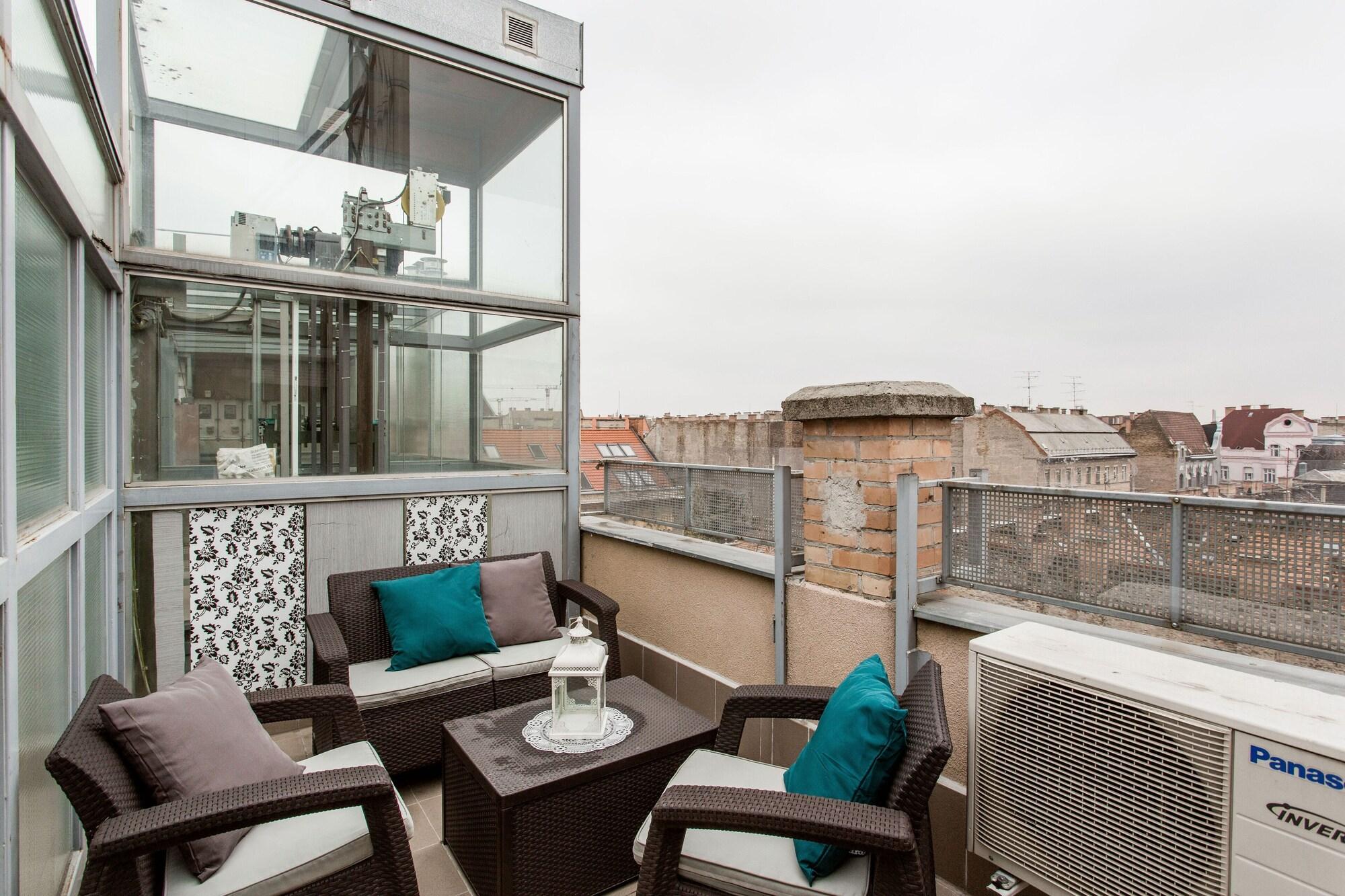 Grand Budapest Apartments Bagian luar foto