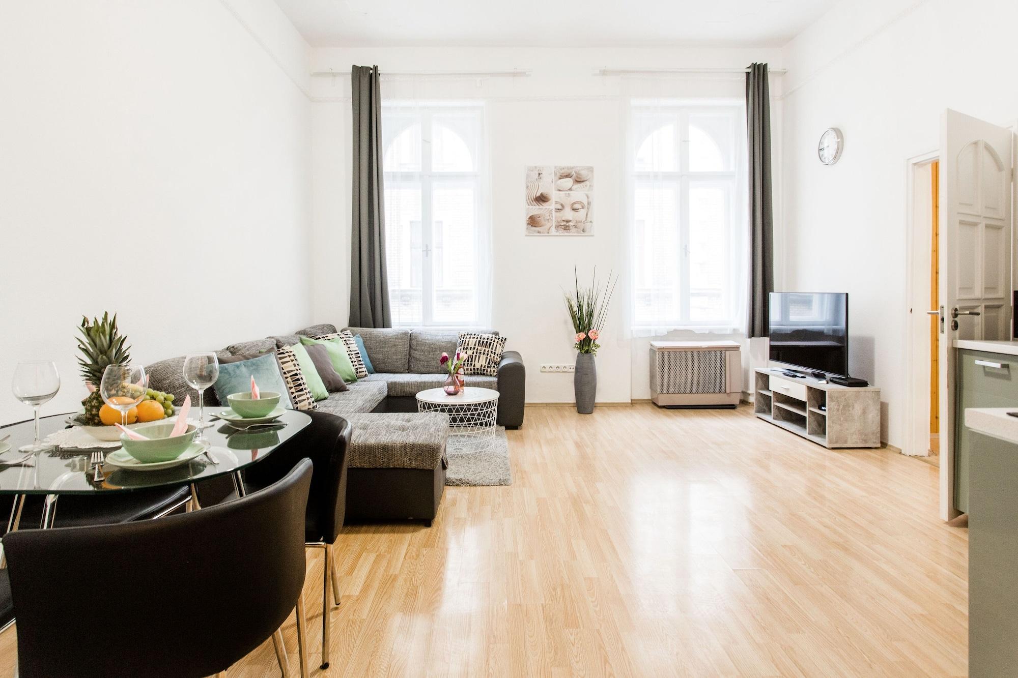 Grand Budapest Apartments Bagian luar foto