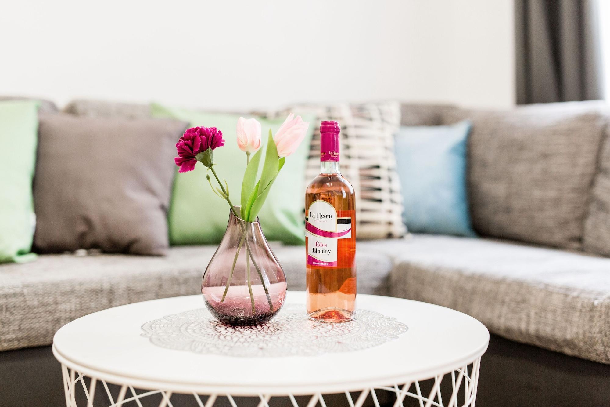 Grand Budapest Apartments Bagian luar foto